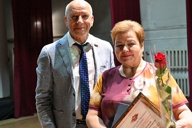 38% от общего числа стобалльников в области – оренбургские ученики